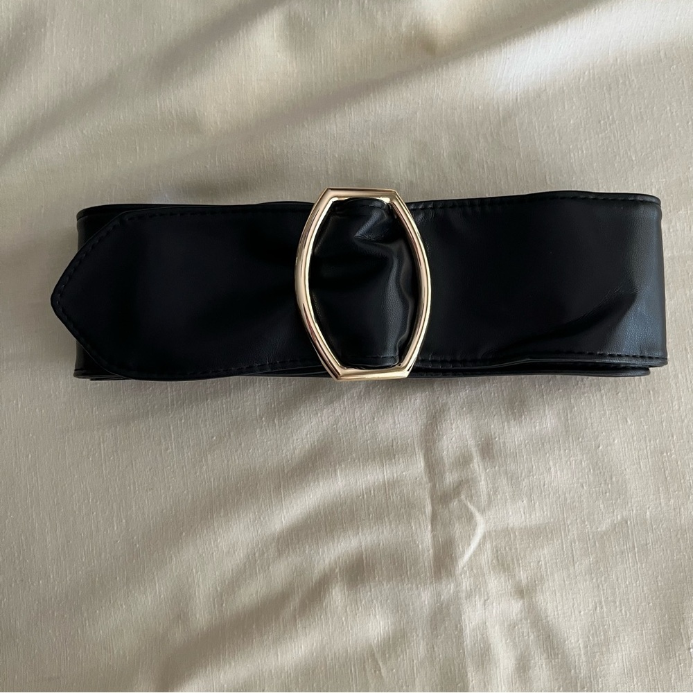 Vince Camuto Black Belt with Gold Buckle